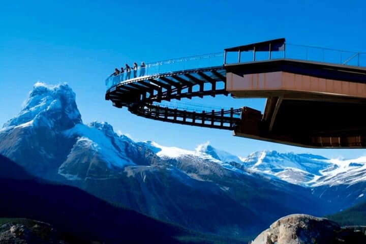 Columbia Icefield, Skywalk & Peyto Lake: Full-Day Icefields Parkway Tour from Calgary photo 2