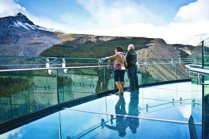 Columbia Icefield, Skywalk & Peyto Lake: Full-Day Icefields Parkway Tour from Calgary photo 3
