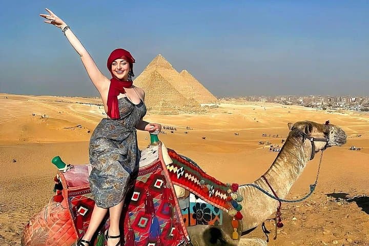 Private Giza Pyramids Camel Ride and Lunch — All-Inclusive 4–5 Hour Tour photo 2