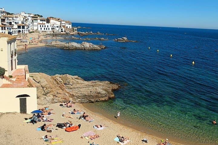 Costa Brava Private Day Trip from Barcelona: Bays, Camino de Ronda & Peratallada photo 3