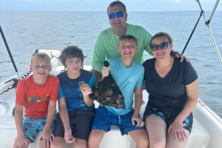 Scalloping Charters on Florida’s Nature Coast: Guided Scallop Snorkel in Crystal River
