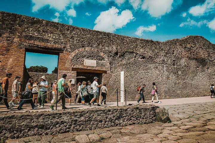 Pompeii Day Trip from Naples: Guided Tour with Train Included photo 3