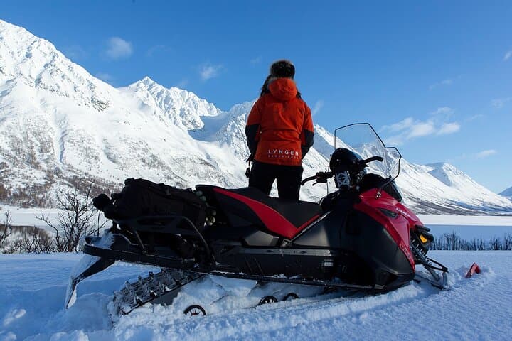 Lyngen Alps Snowmobile Adventure from Tromsø: Full-Day Arctic Ride with Lunch