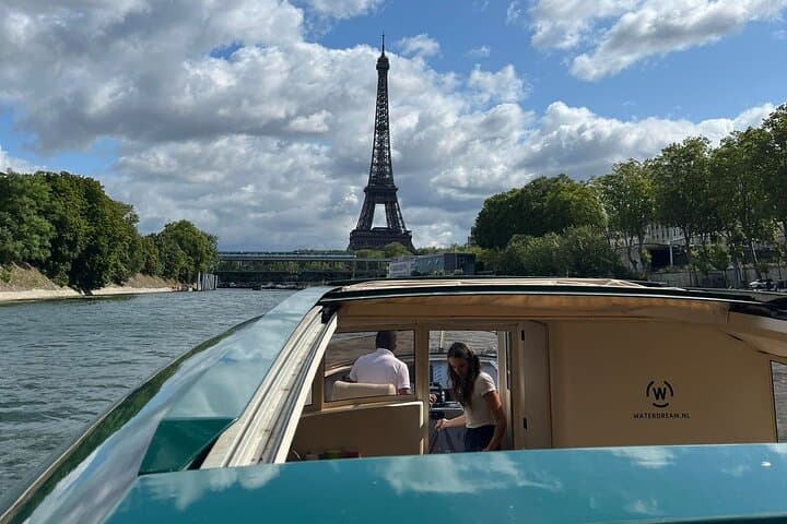 VIP Seine Wine & Cheese Cruise — Private 90‑Minute Tasting in Paris photo 2