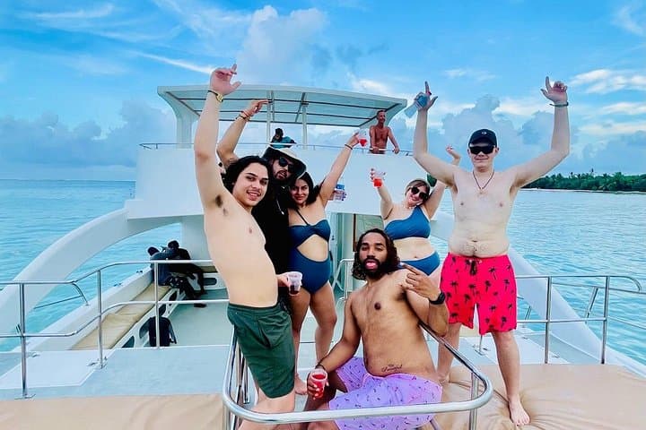 Punta Cana Hip Hop Party Boat: Snorkel, Natural Pool & Open-Bar Catamaran photo 4