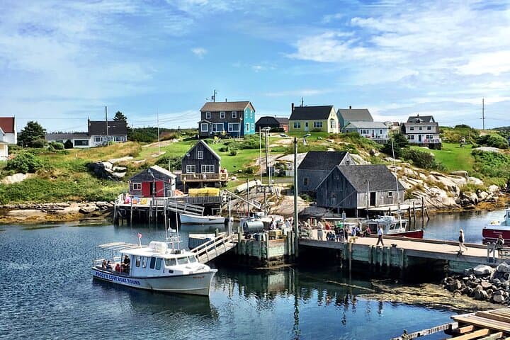 Peggy’s Cove & Halifax Essentials: Lighthouse Views, Citadel History, and Titanic Memorial Tour photo 3