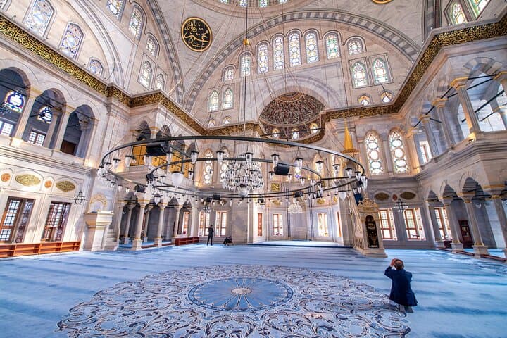 Istanbul City Highlights Tour: Hagia Sophia, Blue Mosque & Grand Bazaar photo 2