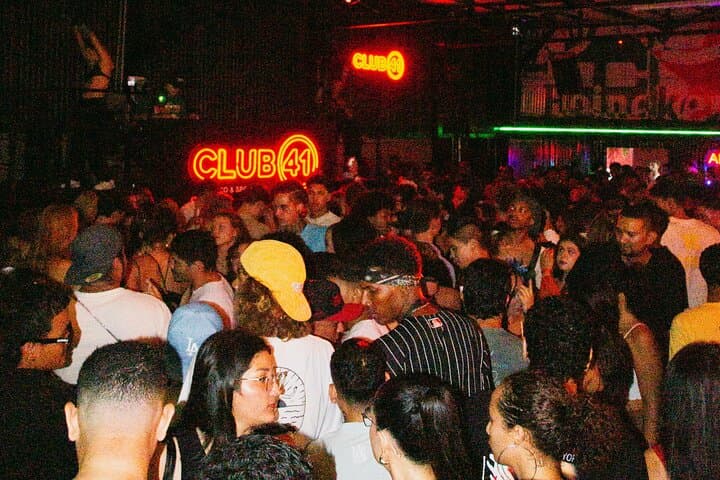 Tamarindo Nightlife Bar Crawl: Ultimate Friday Party Guide photo 3