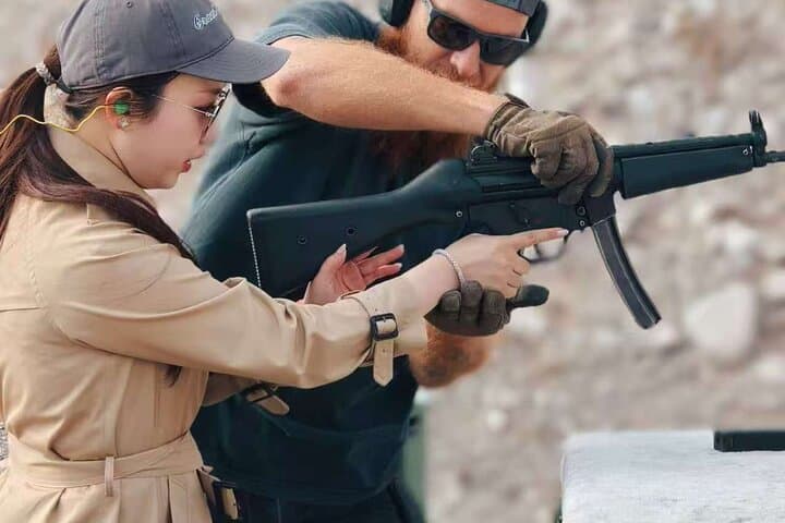 Las Vegas Desert Full-Auto Shooting Adventure: Outdoor Range with Machine Guns photo 2