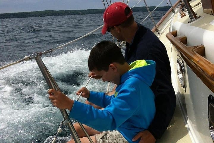 Private 6-Hour Sail on Yacht Scout in Grand Traverse Bay photo 4