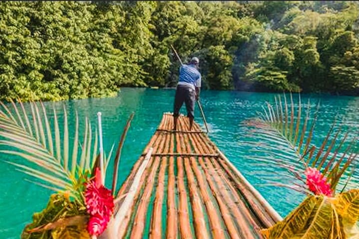 Martha Brae Bamboo Rafting and Jerk Lunch: Slow River Float from Montego Bay photo 5
