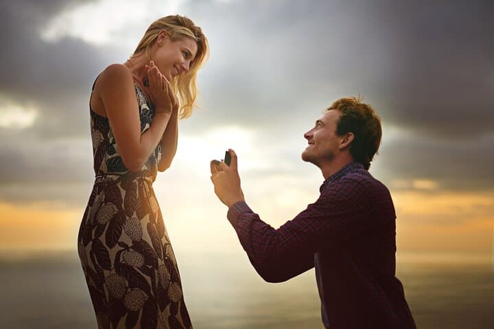 Old Mission Peninsula VIP Wine Tour: Cherry Red Tahoe Proposal Experience