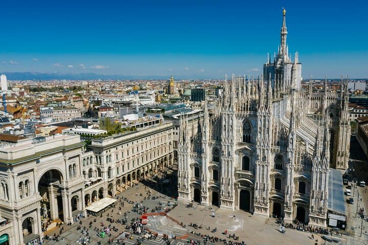 milan-duomo-semi-private-guided-tour-rooftop-lift photo 4