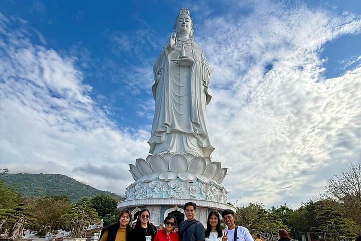 Ba Na Hills Golden Bridge and Da Nang City Highlights Tour photo 2