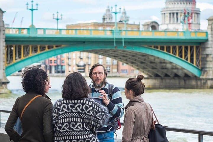 Westminster & Buckingham: Private Walking Tour of London's Historic Core photo 4