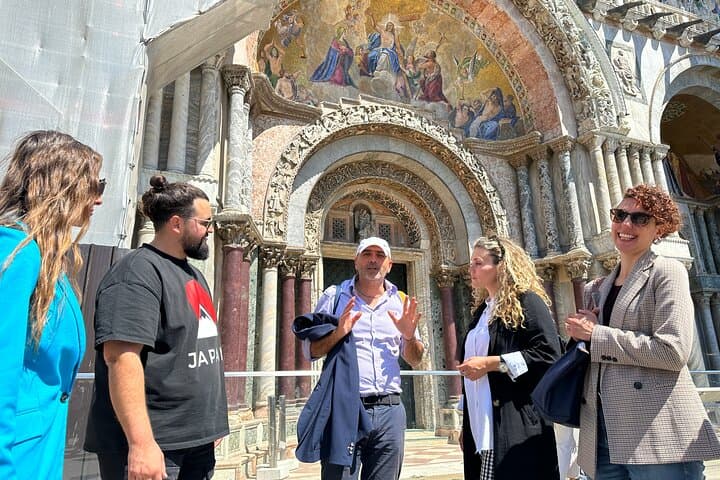 Venice City Highlights Walking Tour with Local Guide photo 6