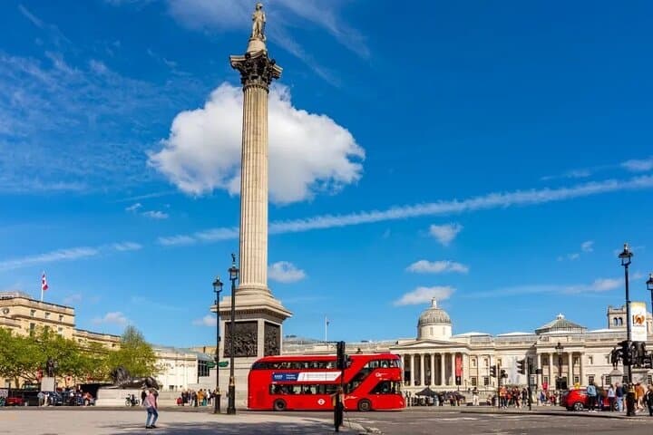 Westminster & Buckingham: Private Walking Tour of London's Historic Core photo 2