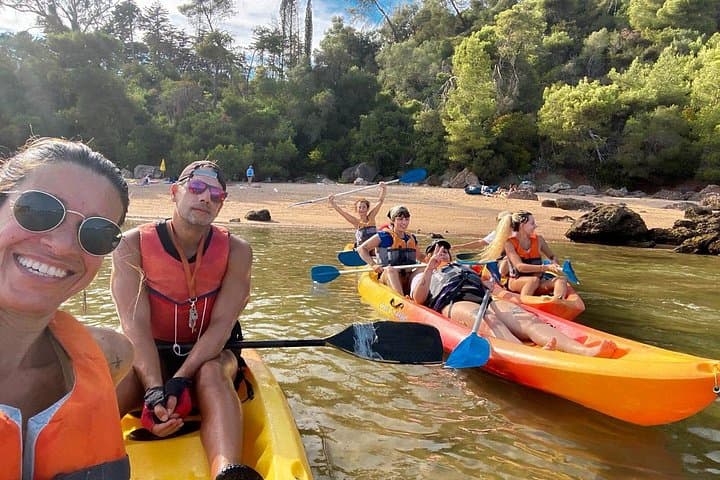 Arrábida Kayak Tour to Secret Beaches: 3-Hour Coastal Paddle from Setúbal photo 3