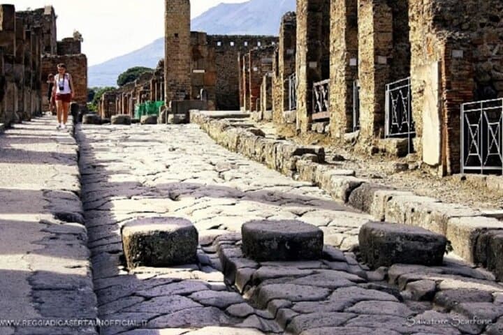 Pompeii Audio-Guided Visit from Naples: Self‑Paced Walk Through the Ruins photo 2