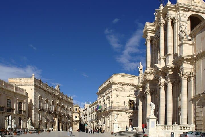 Private Transfer Catania to Siracusa — Scenic Coastal Drive with Flexible Stops photo 3