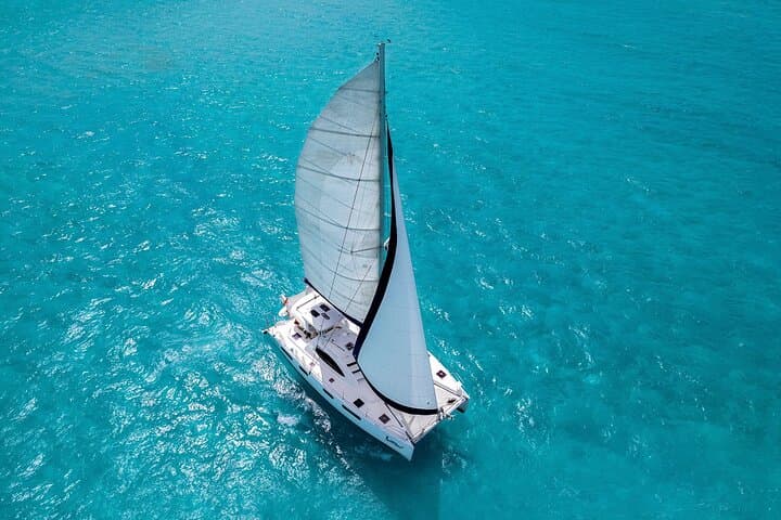 Half-Day Luxury Sailing and Snorkel in Puerto Morelos — Open Bar & Reef Tour photo 4
