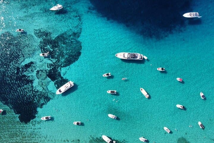 Blue Cave & Hvar 5-Island Speedboat Tour from Split and Trogir photo 4