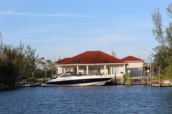 Private Sunset Wine and Cheese Cruise in Lucaya — Canal Views & Island Evenings photo 4