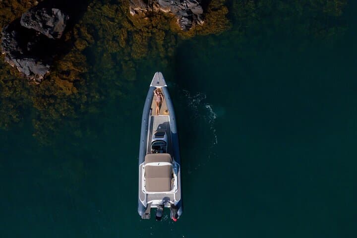 Private Santorini and Ios Speedboat Island-Hopping Tour photo 5