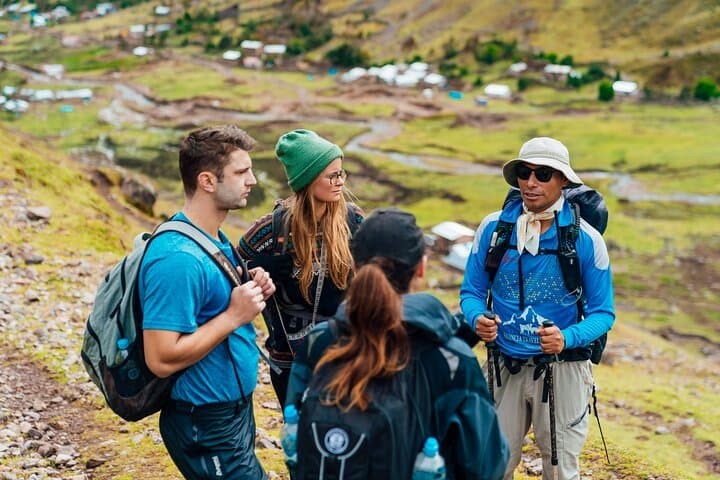 Lares Trek to Machu Picchu: 4-Day Group Trek from Cusco photo 2