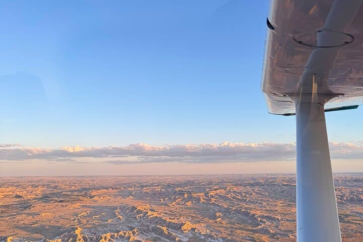 Badlands Small Plane Air Adventure: 40-Minute Scenic Flight Over Badlands National Park photo 3