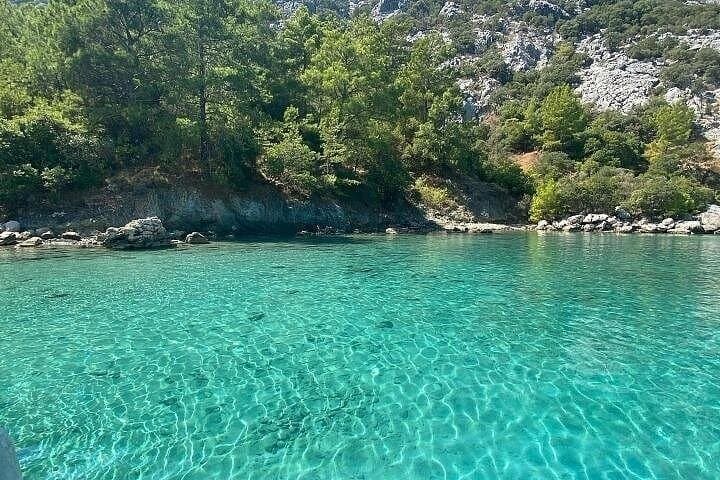 Kemer Pirate Boat Tour: Pirate Ship Cruise to Phaselis, Cleopatra & Paradise Bays photo 6