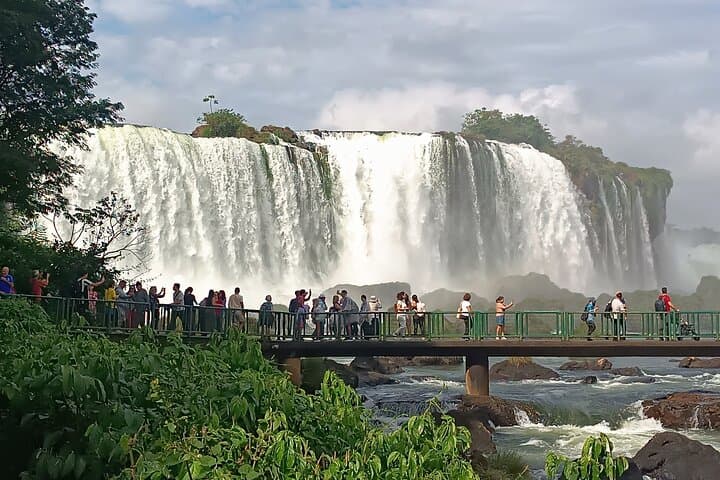Private Tour Iguacu Falls Brazilian Side — VIP Access to Devil’s Throat photo 3