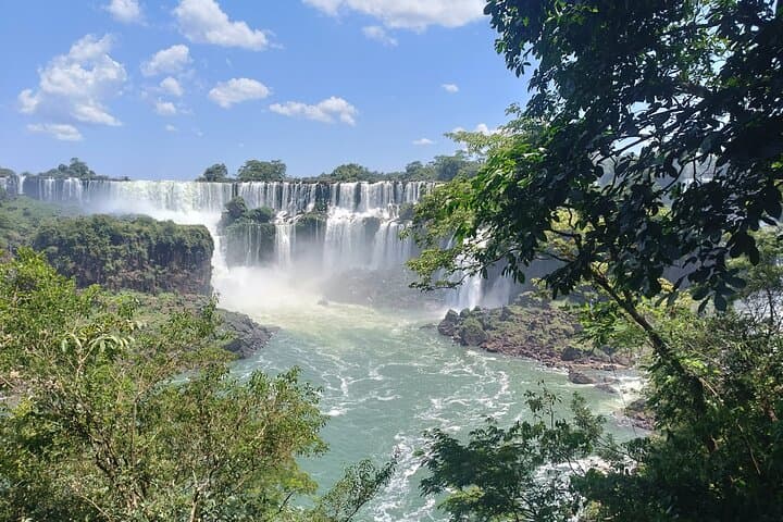 Private Tour Iguacu Falls Brazilian Side — VIP Access to Devil’s Throat