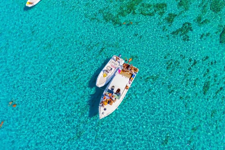 Private Boat Tour to Favignana & Levanzo: Snorkel Coves, Sea Caves & Lunch