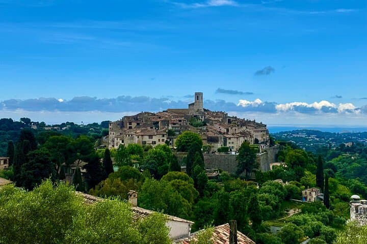Provencal Market & Picnic: Saint-Paul de Vence Day Tour from Cannes photo 3