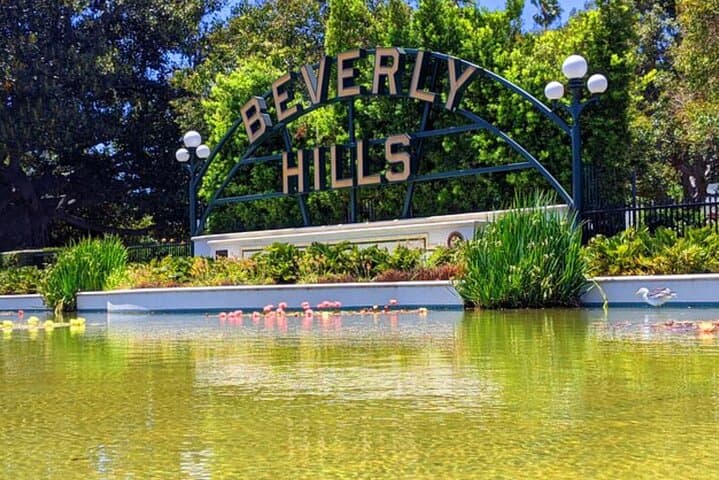 Private Los Angeles Car Tour: Hollywood, Beverly Hills & Santa Monica in 3 Hours photo 3
