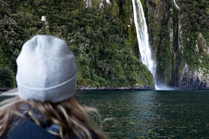 Milford Sound Flight and Nature Cruise: Scenic Adventure from Queenstown photo 6