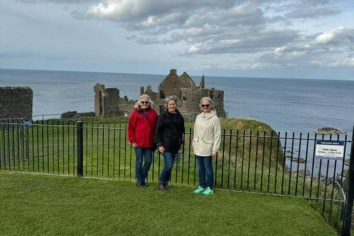 Luxury Private Tour to Giants Causeway from Belfast: Carrick-a-Rede, Dark Hedges & Dunluce photo 5