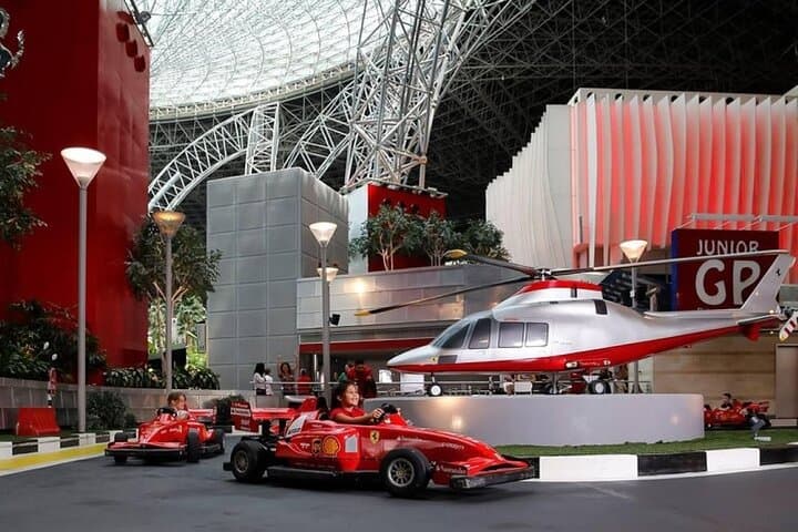 Abu Dhabi Day Trip: Sheikh Zayed Mosque & Ferrari World from Dubai photo 4