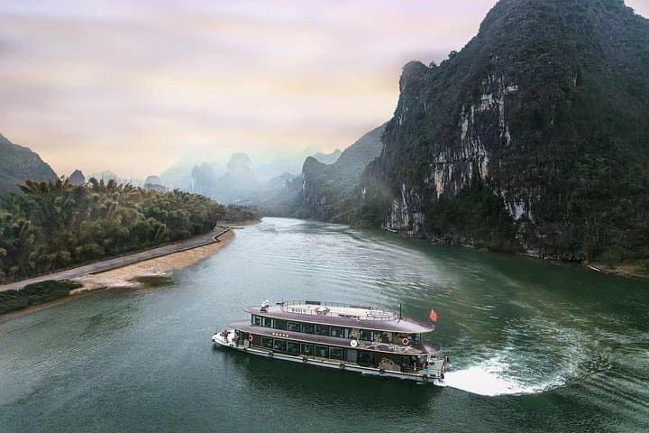 Guilin Li River Cruise & Xianggong Hill Day Tour — First Bend Views and Karst Peaks photo 1