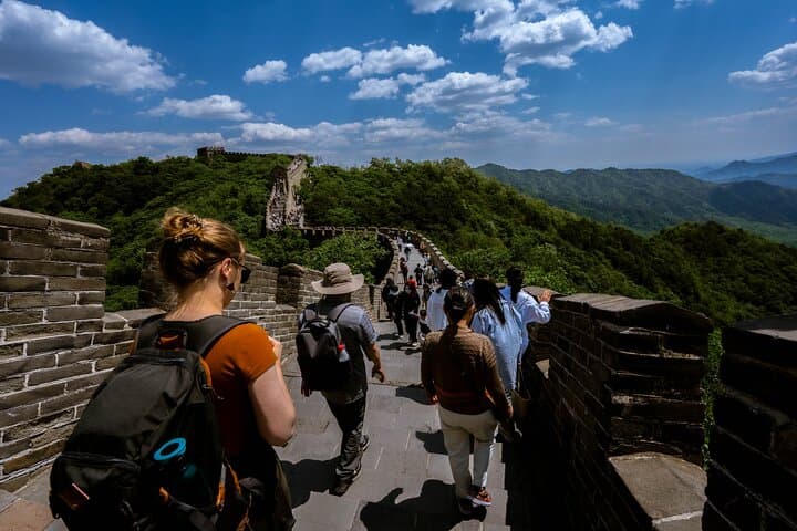 Private Mutianyu or Jinshanling Great Wall Tour from Beijing — Cable Car & Toboggan Options photo 4