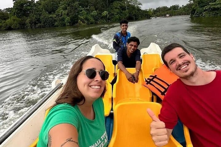 Sri Lanka Private Driver & Airport Transfer — Negombo to Kandy, Ella and Beyond photo 6