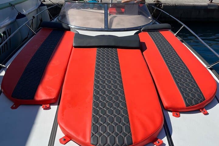 Private Yacht Tour in Gran Canaria — Puerto Rico to Mogán Snorkel & Open Bar photo 4