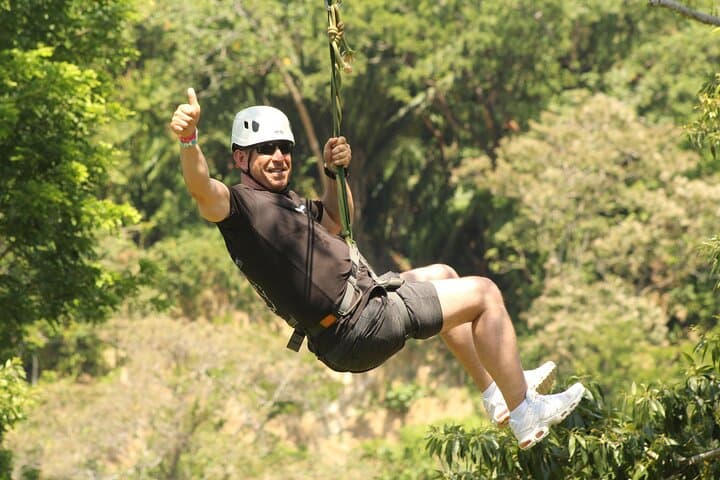 Roatán ATV & Zipline Adventure: Jungle Trails, Wildlife Sanctuary and Beach Stop photo 6