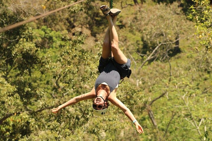 Roatán ATV & Zipline Adventure: Jungle Trails, Wildlife Sanctuary and Beach Stop