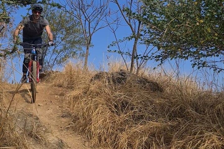 MTB Enduro on Fortress Hill (El Fortín) — Black Diamond Trails Above Oaxaca photo 5