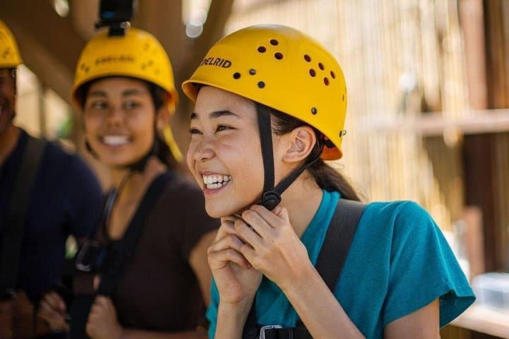 Oahu 3-Zipline Adventure from Waikiki — Guided Zipline Tour with Transport photo 3