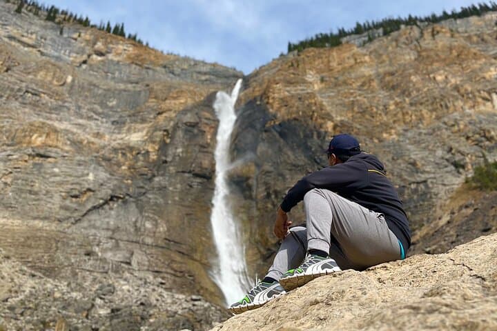 One-Day Canadian Rockies Tour: Banff, Yoho & Kootenay Highlights photo 2
