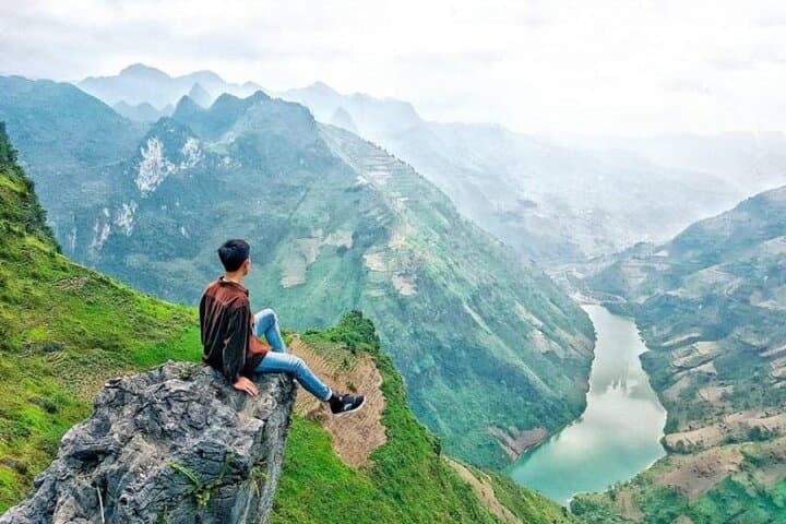 3-Day Ha Giang Loop: Ma Pi Leng, Dong Van & Nho Que River Adventure