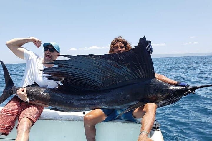 Sport Fishing in Guanacaste: Offshore Trips for Marlin, Tuna & Sailfish photo 3
